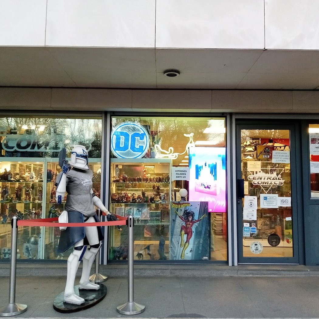 Central Comics 2